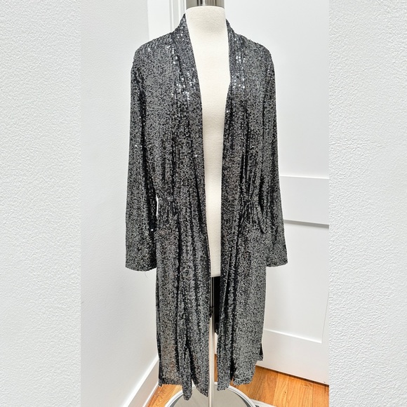 STEVE MADDEN Show Stopper Sequin Duster in Small - Picture 4 of 16